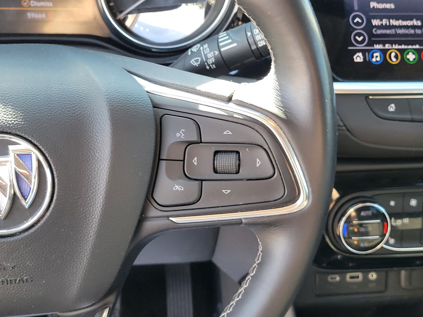 Used 2020 Buick Encore GX Select FWD image 22