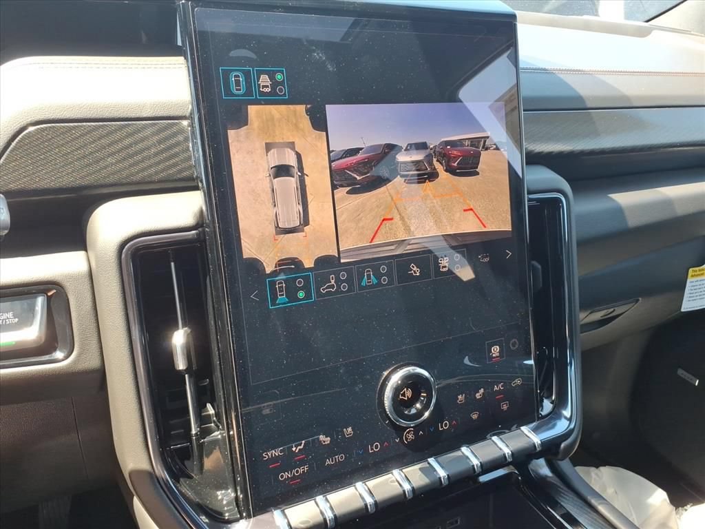 New 2026 GMC Yukon AT4 w/ AT4 Premium Plus Package AWD/4WD image 21