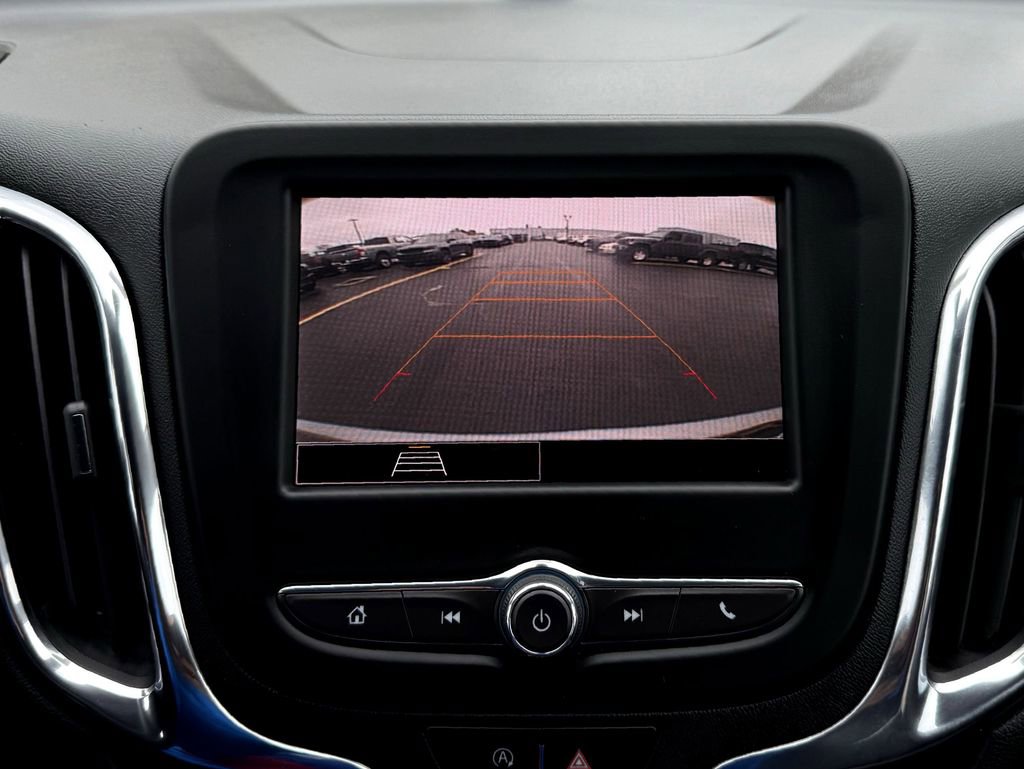 Used 2023 Chevrolet Equinox LT image 17