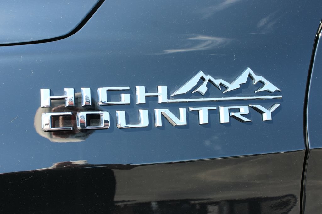 New 2026 Chevrolet Tahoe High Country AWD/4WD image 21