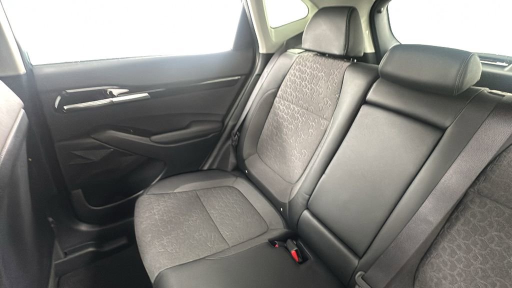 New 2026 Kia Seltos S image 14