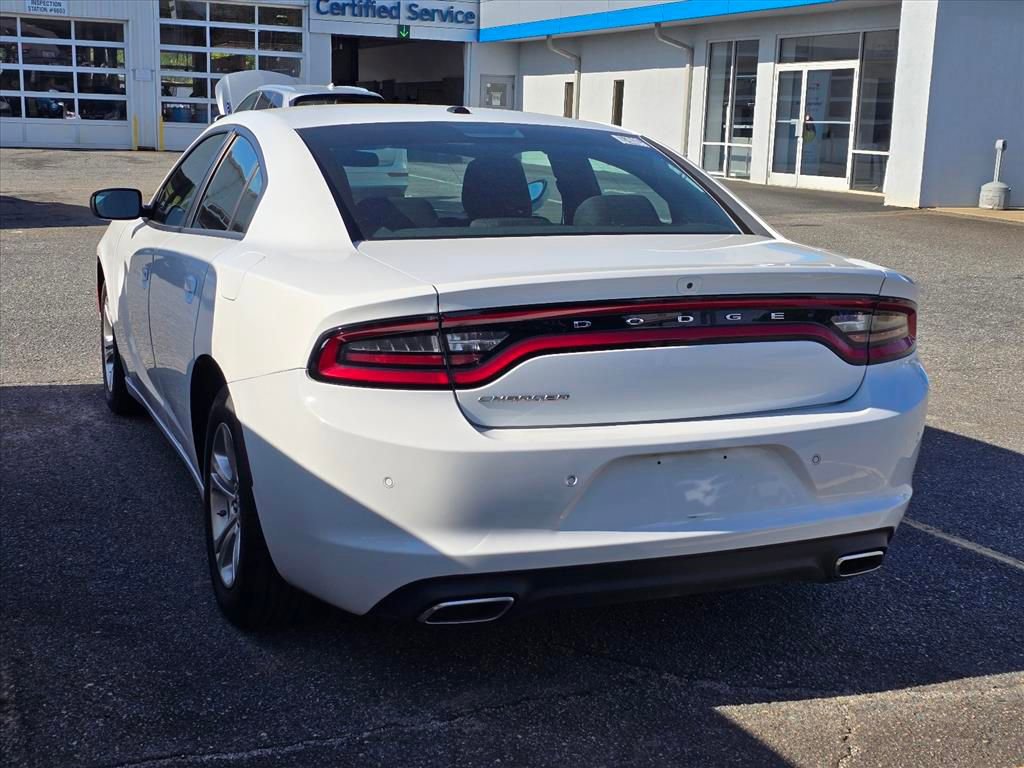 Used 2022 Dodge Charger SXT image 13
