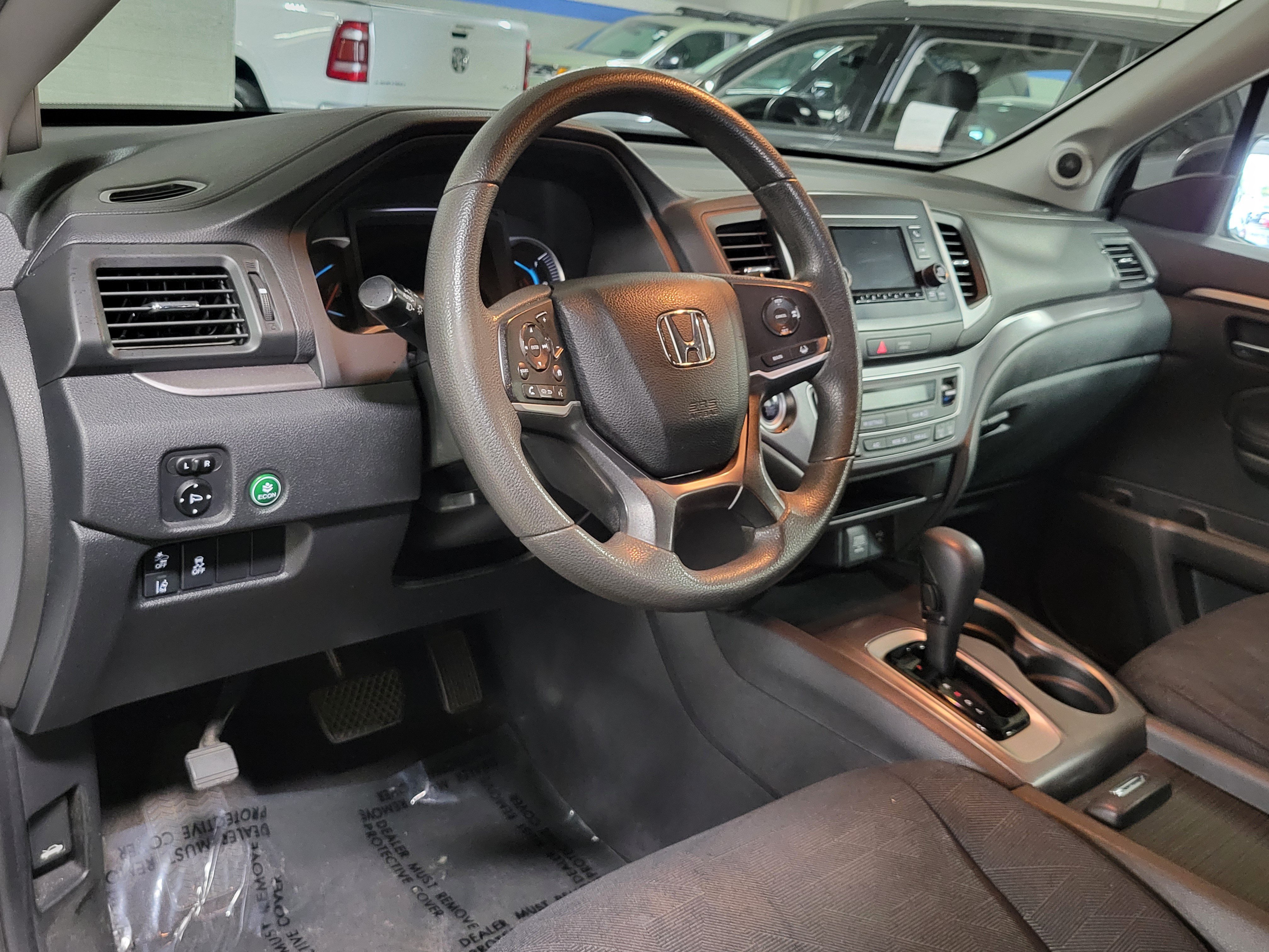 Certified 2020 Honda Pilot LX image 9