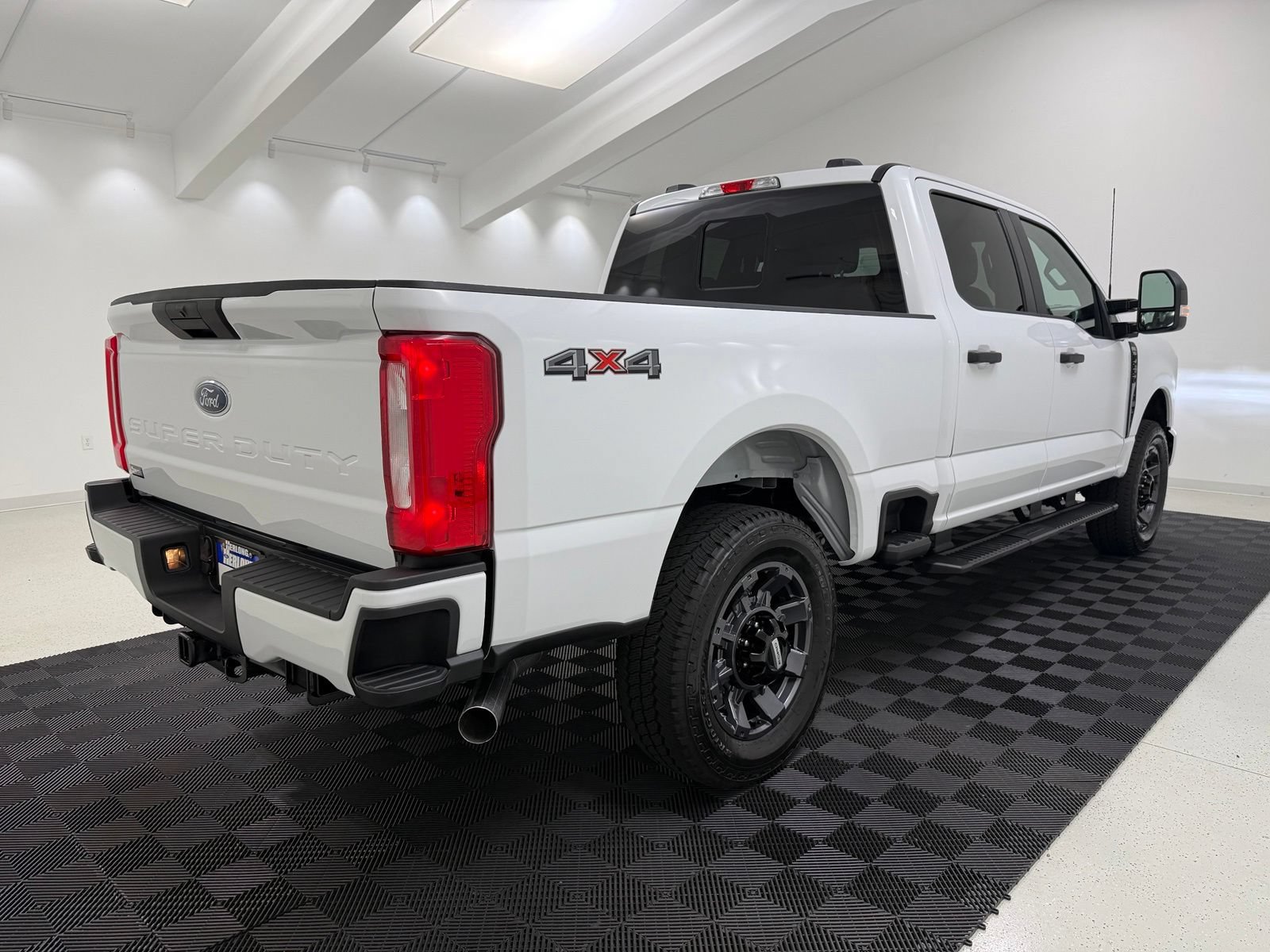 New 2026 Ford F250 XL w/ STX Appearance Package AWD/4WD image 7