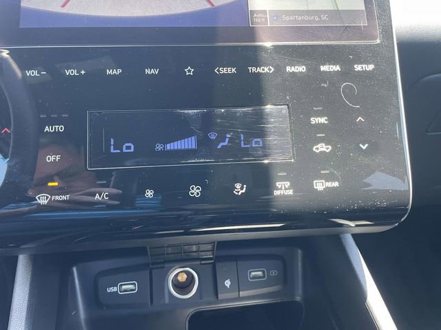 Used 2024 Hyundai Santa Cruz Night AWD/4WD image 26
