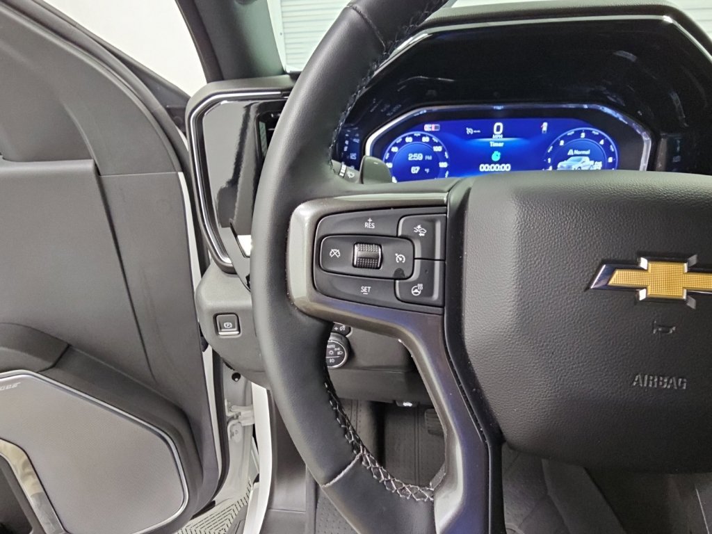 Used 2024 Chevrolet Silverado 1500 High Country w/ Technology Package AWD/4WD image 27