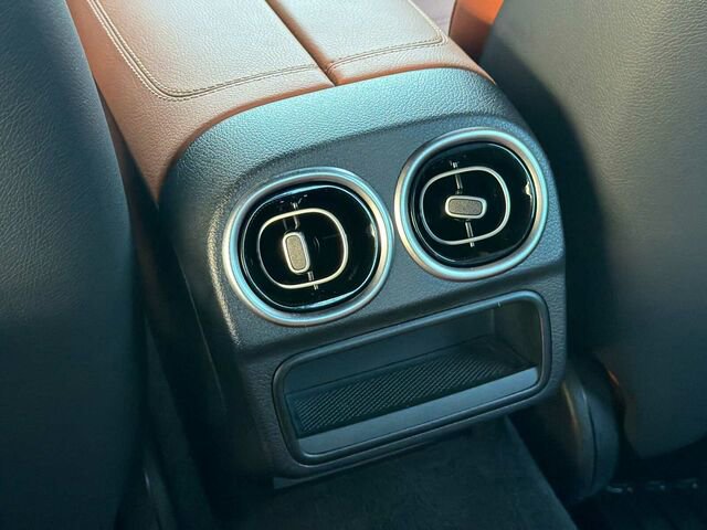 Certified 2022 Mercedes-Benz C 300 Sedan image 16