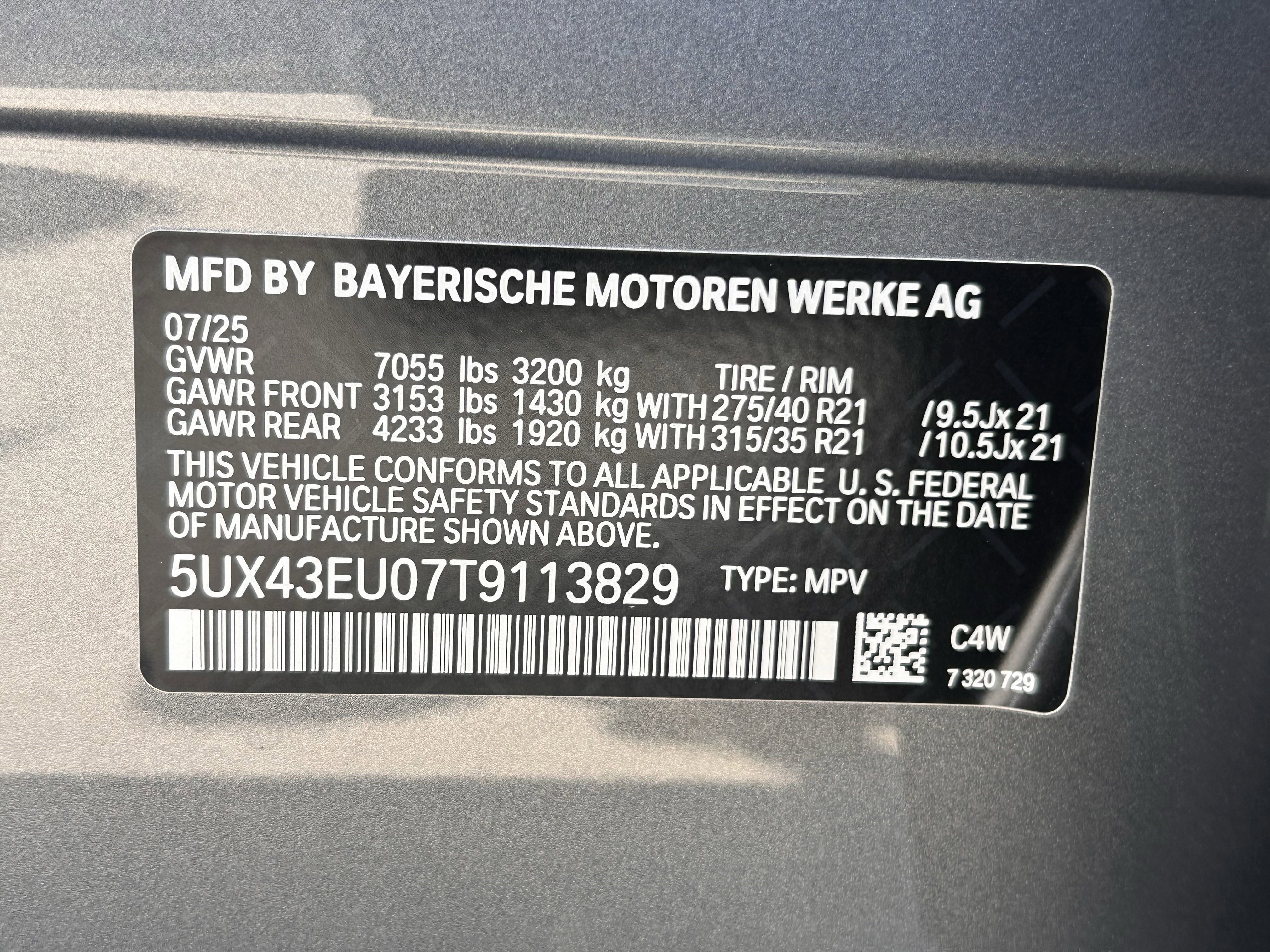 Used 2026 BMW X5 xDrive50e w/ M Sport Package image 34