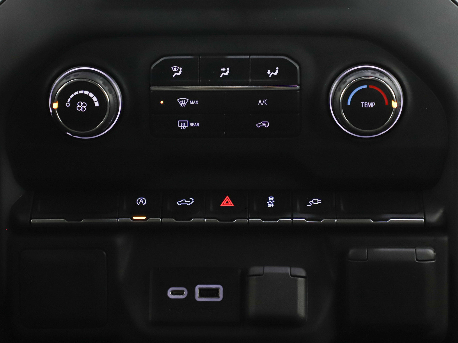 Used 2021 Chevrolet Silverado 1500 Custom image 15