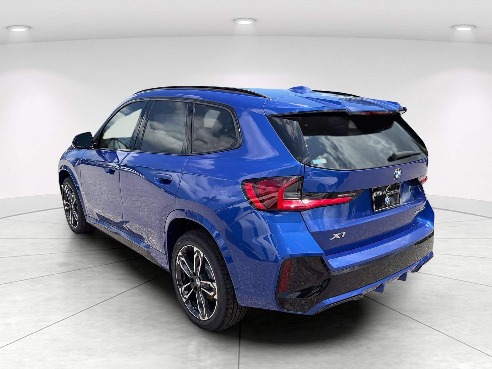 New 2026 BMW X1 xDrive28i w/ Technology Package AWD/4WD image 6
