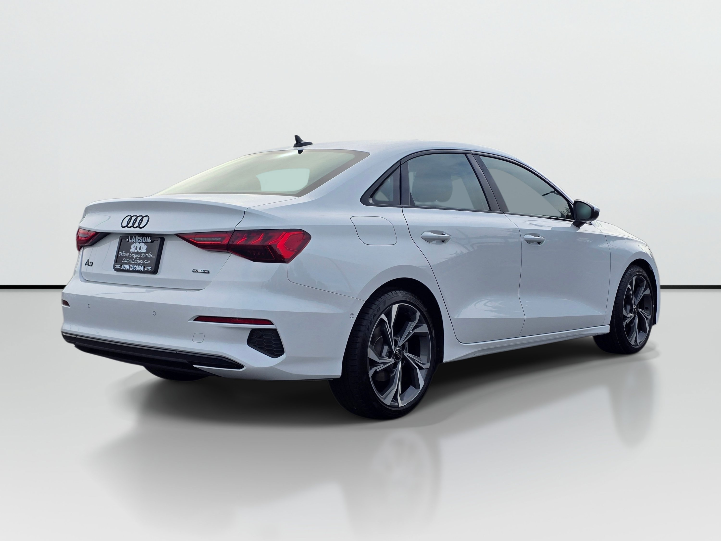 Used 2023 Audi A3 2.0T Premium Plus w/ Premium Plus Package AWD/4WD image 5