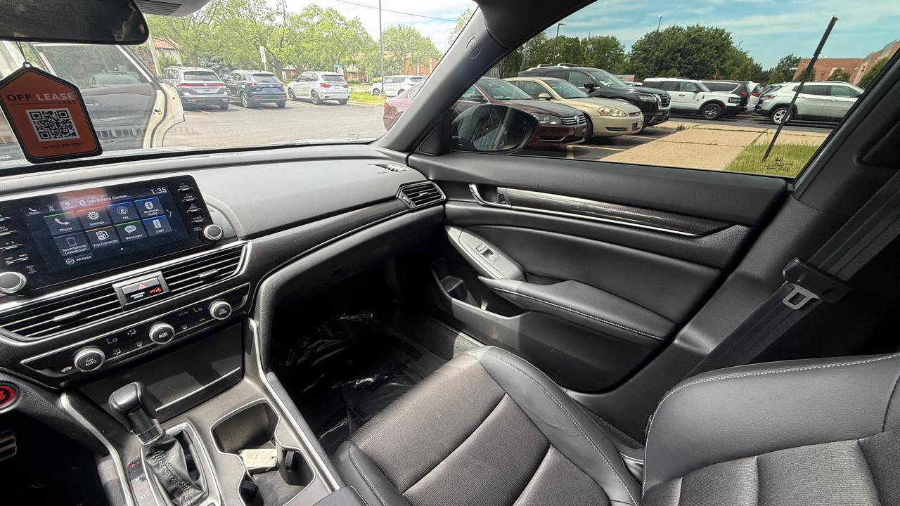 Used 2022 Honda Accord Sport image 18