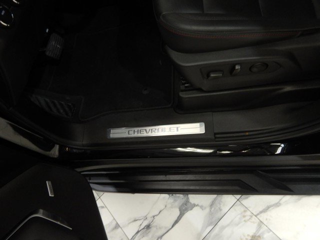 Used 2025 Chevrolet Suburban RST w/ Comfort Package image 16