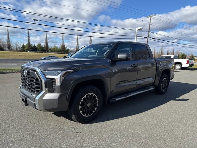 Used 2022 Toyota Tundra SR5 image 9