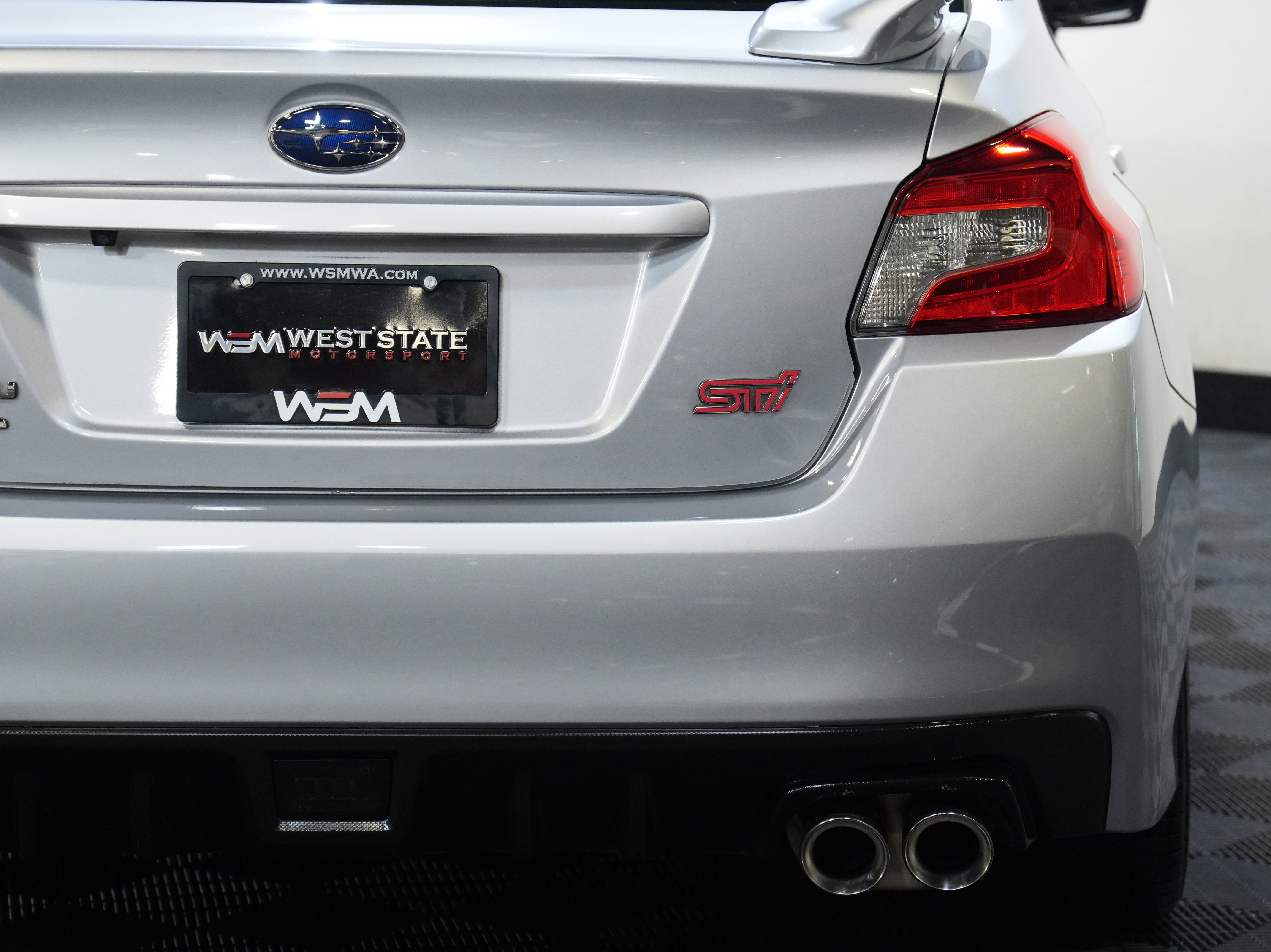 Used 2019 Subaru WRX STI Limited w/ Popular Package #1 AWD/4WD image 17