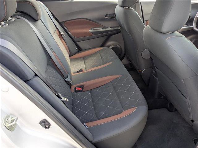 Used 2020 Nissan Kicks SR FWD image 19