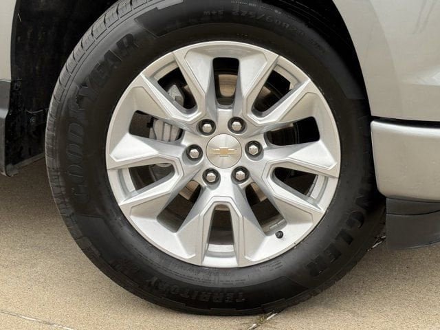 Used 2023 Chevrolet Silverado 1500 Custom RWD image 30