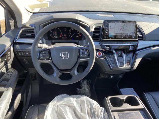 New 2026 Honda Odyssey Touring image 11