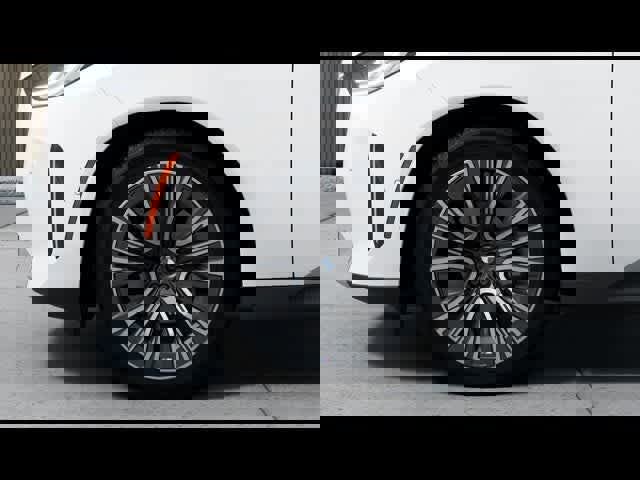 New 2025 BMW X3 xDrive30i w/ Premium Package image 7