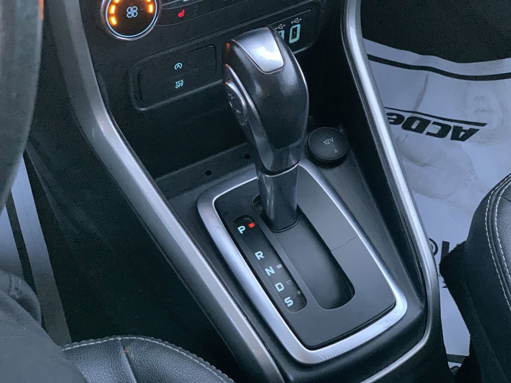 Used 2020 Ford EcoSport Titanium image 13