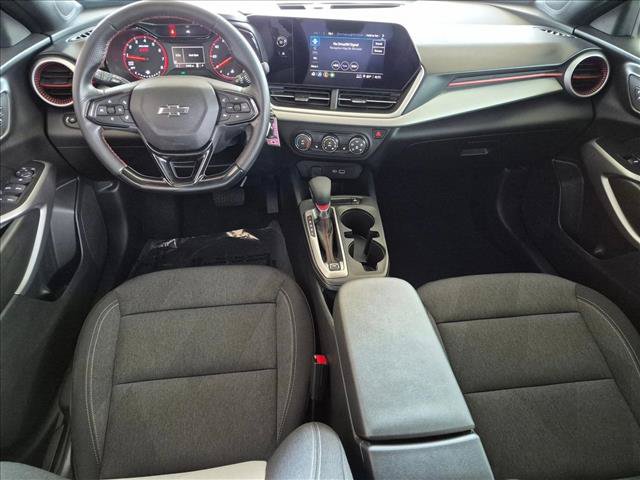 Used 2024 Chevrolet Trax RS w/ Driver Confidence Package FWD image 16