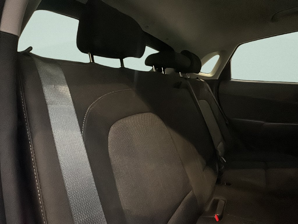 Certified 2023 Hyundai Kona SEL AWD/4WD image 15
