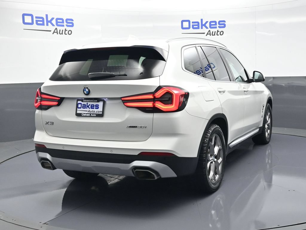 Used 2022 BMW X3 xDrive30i AWD/4WD image 7