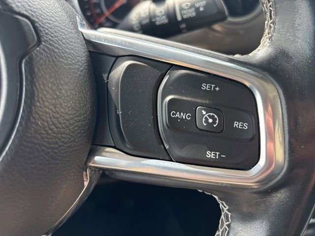 Used 2022 Jeep Wrangler Unlimited Sahara w/ Dual Top Group image 78