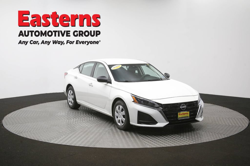 Used 2024 Nissan Altima 2.5 S FWD image 48