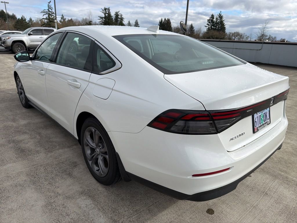 Used 2024 Honda Accord EX image 6