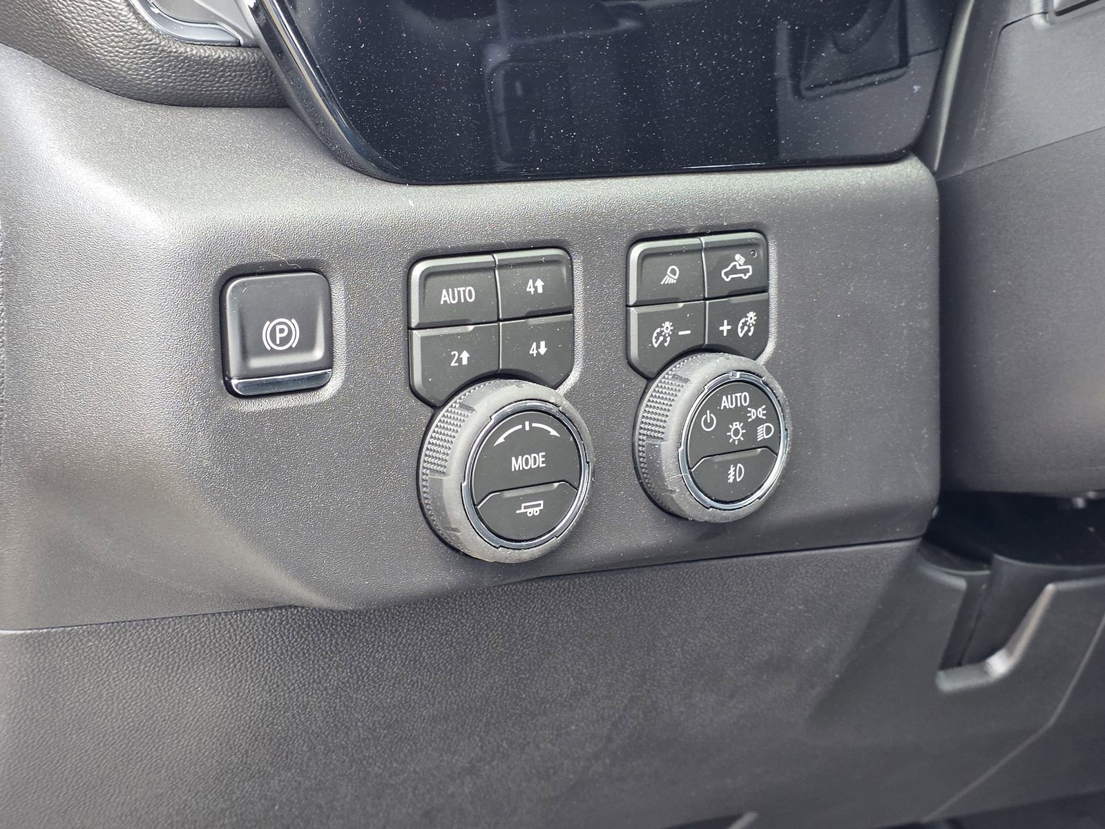 New 2026 Chevrolet Silverado 1500 RST AWD/4WD image 19