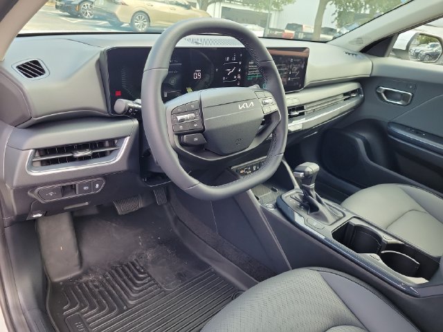 Used 2026 Kia K4 EX FWD image 14