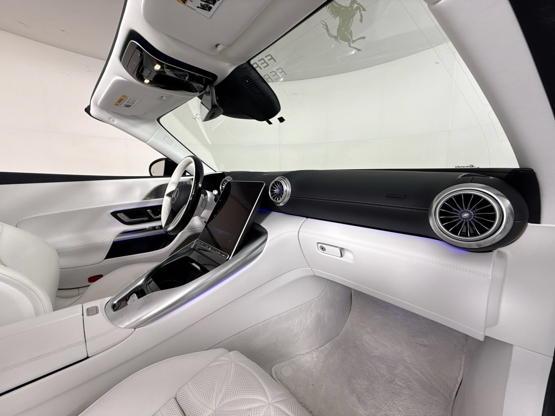 Used 2026 Mercedes-Benz Maybach SL 680 image 25