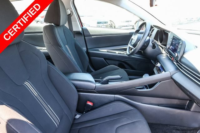 Certified 2022 Hyundai Elantra SEL FWD image 19