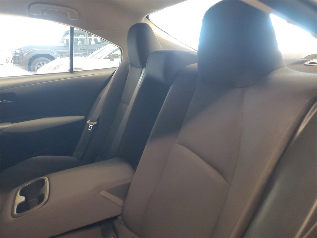 Used 2023 Toyota Corolla LE image 12
