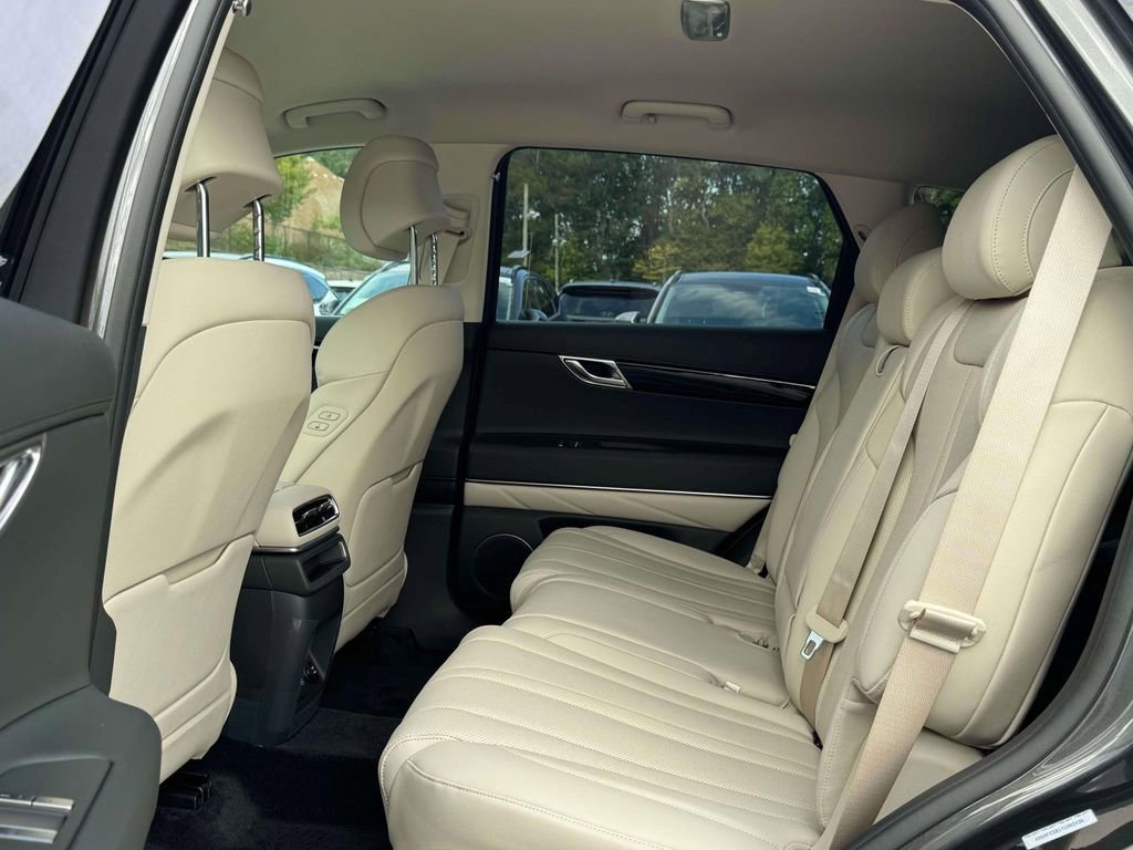 New 2026 Genesis GV80 2.5T image 10