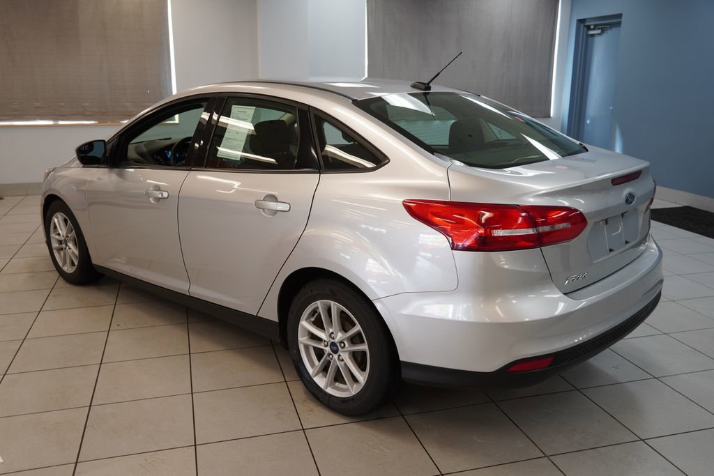 Used 2018 Ford Focus SE FWD image 8
