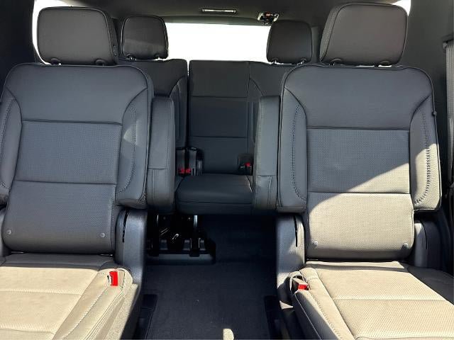 New 2026 GMC Yukon Denali w/ Advanced Technology Package AWD/4WD image 23