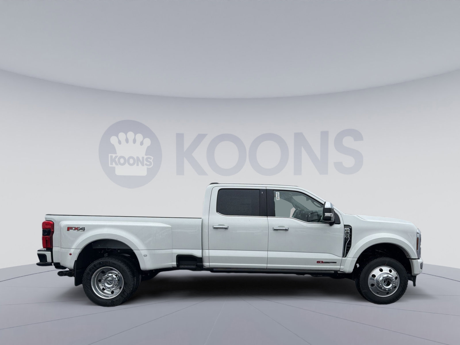 New 2026 Ford F450 Platinum w/ Platinum Plus Package image 8