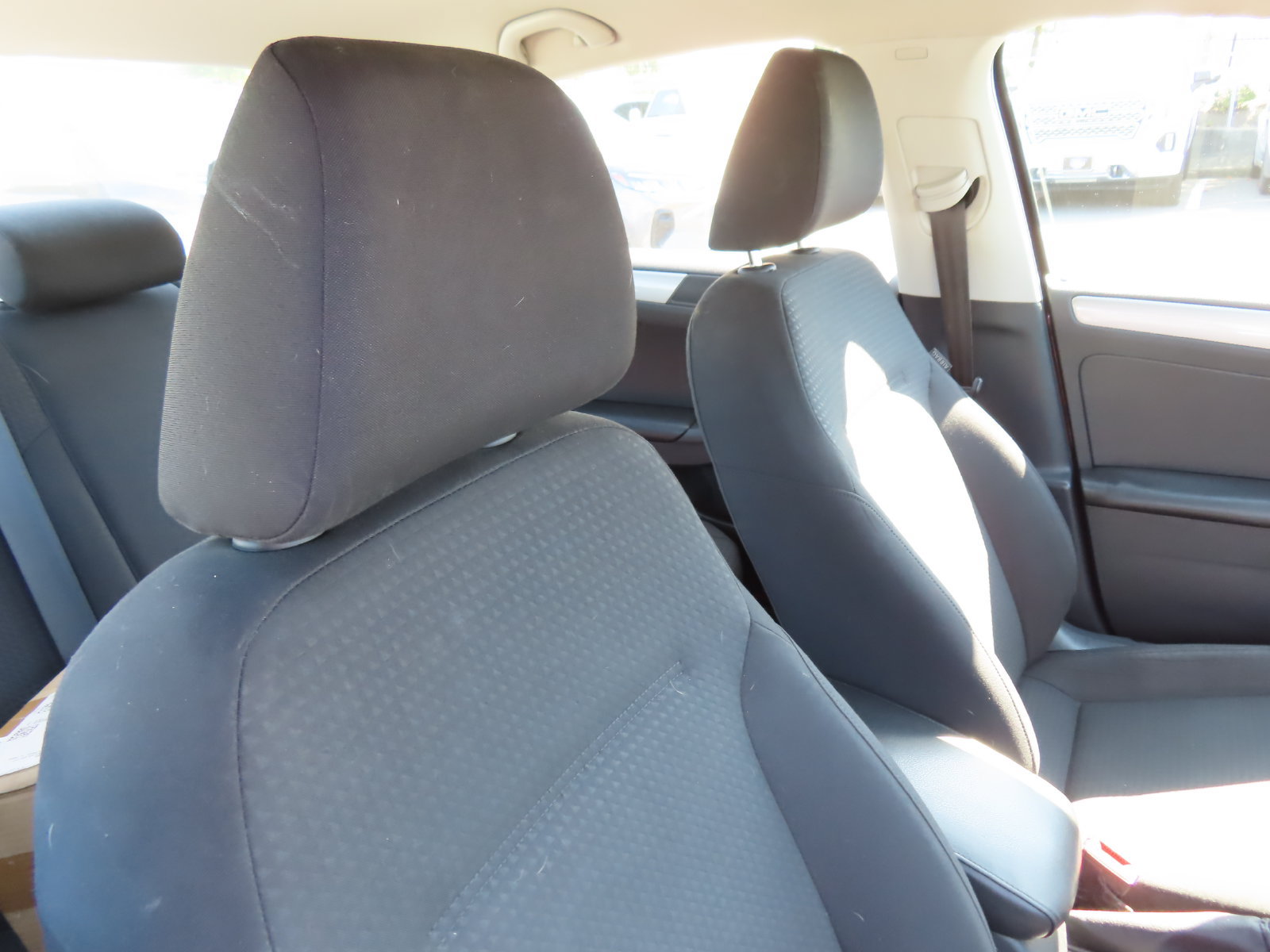 Used 2016 Volkswagen Jetta SE FWD image 29