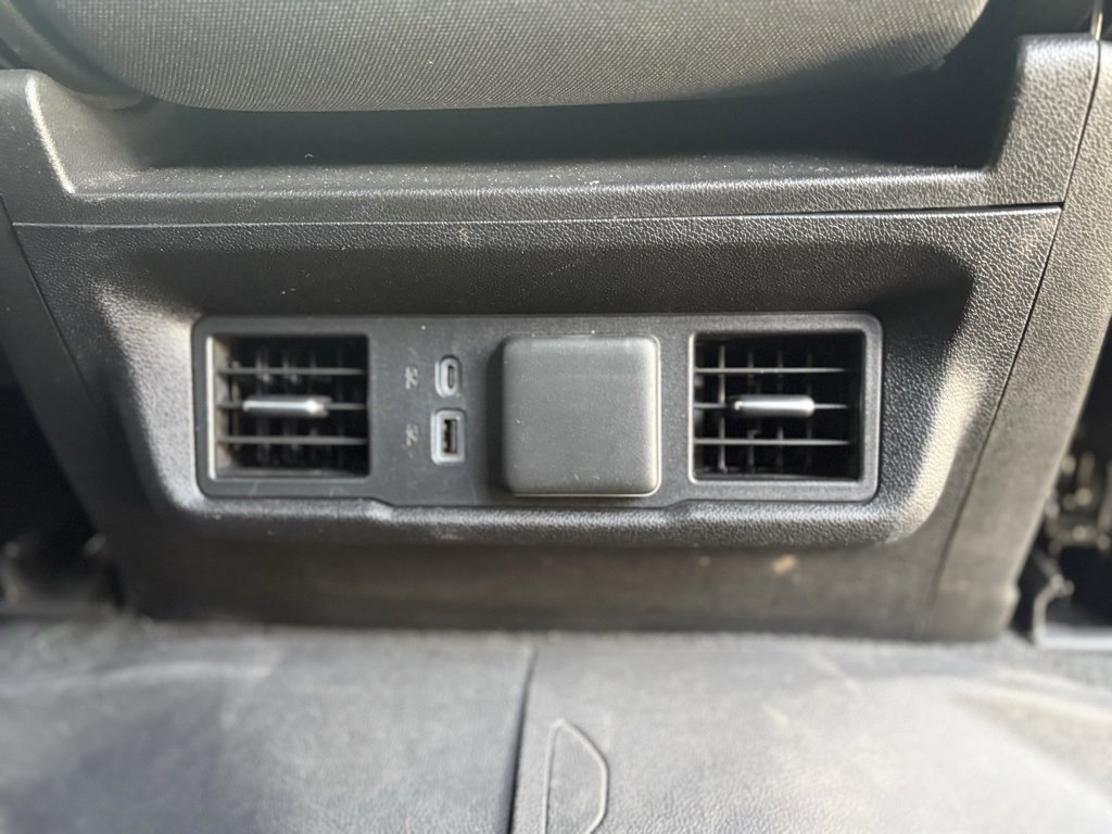 Used 2022 Chevrolet Silverado 1500 LT image 14