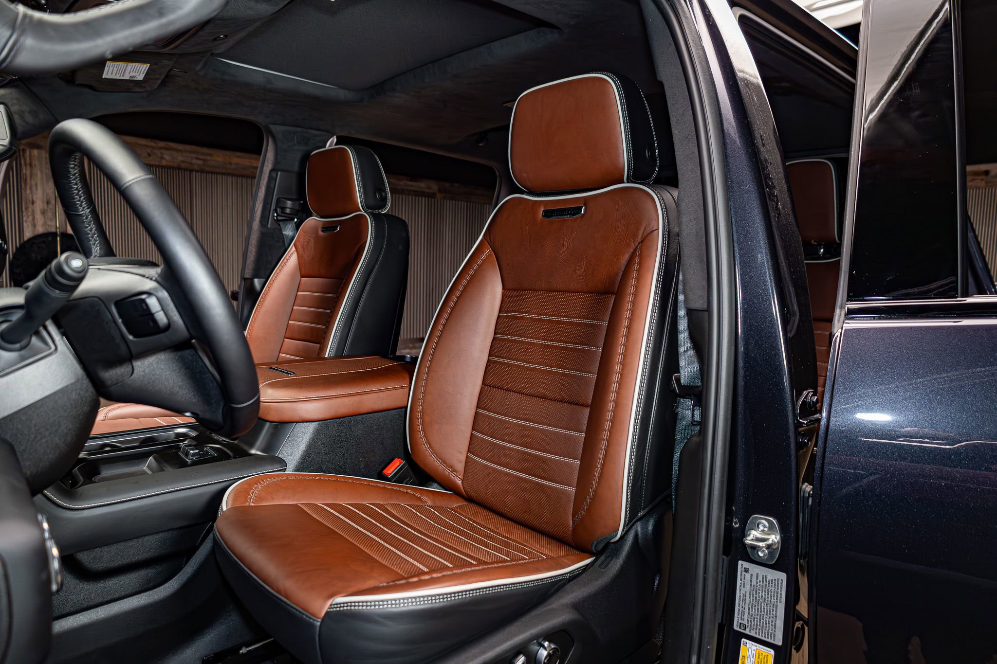 Used 2025 GMC Sierra 2500 Denali Ultimate image 23