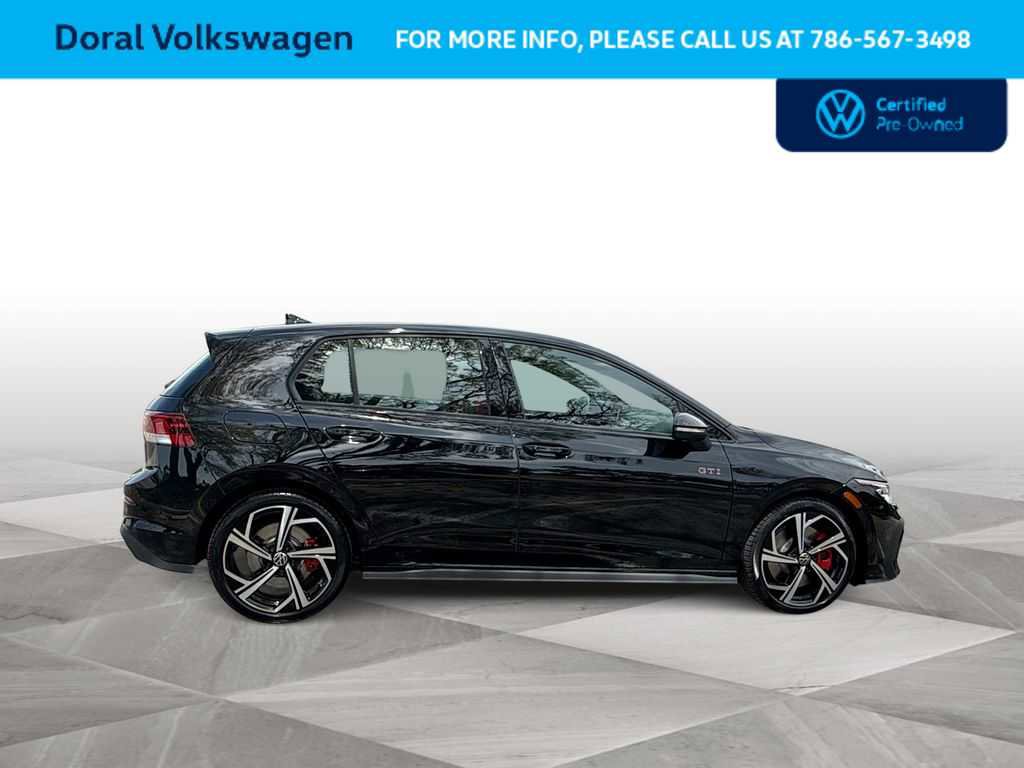 Certified 2025 Volkswagen GTI SE image 9