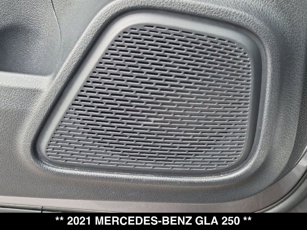 Certified 2021 Mercedes-Benz GLA 250 4MATIC image 27