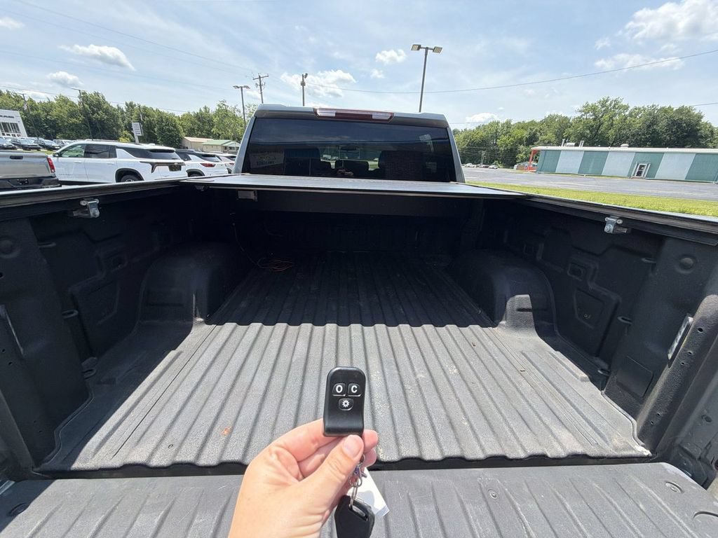 Used 2021 Chevrolet Silverado 1500 LT Trail Boss w/ Bed Protection Package AWD/4WD image 25