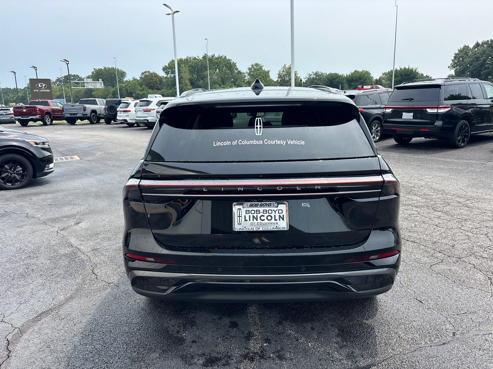 New 2026 Lincoln Nautilus Reserve w/ Jet Appearance Package AWD/4WD image 6