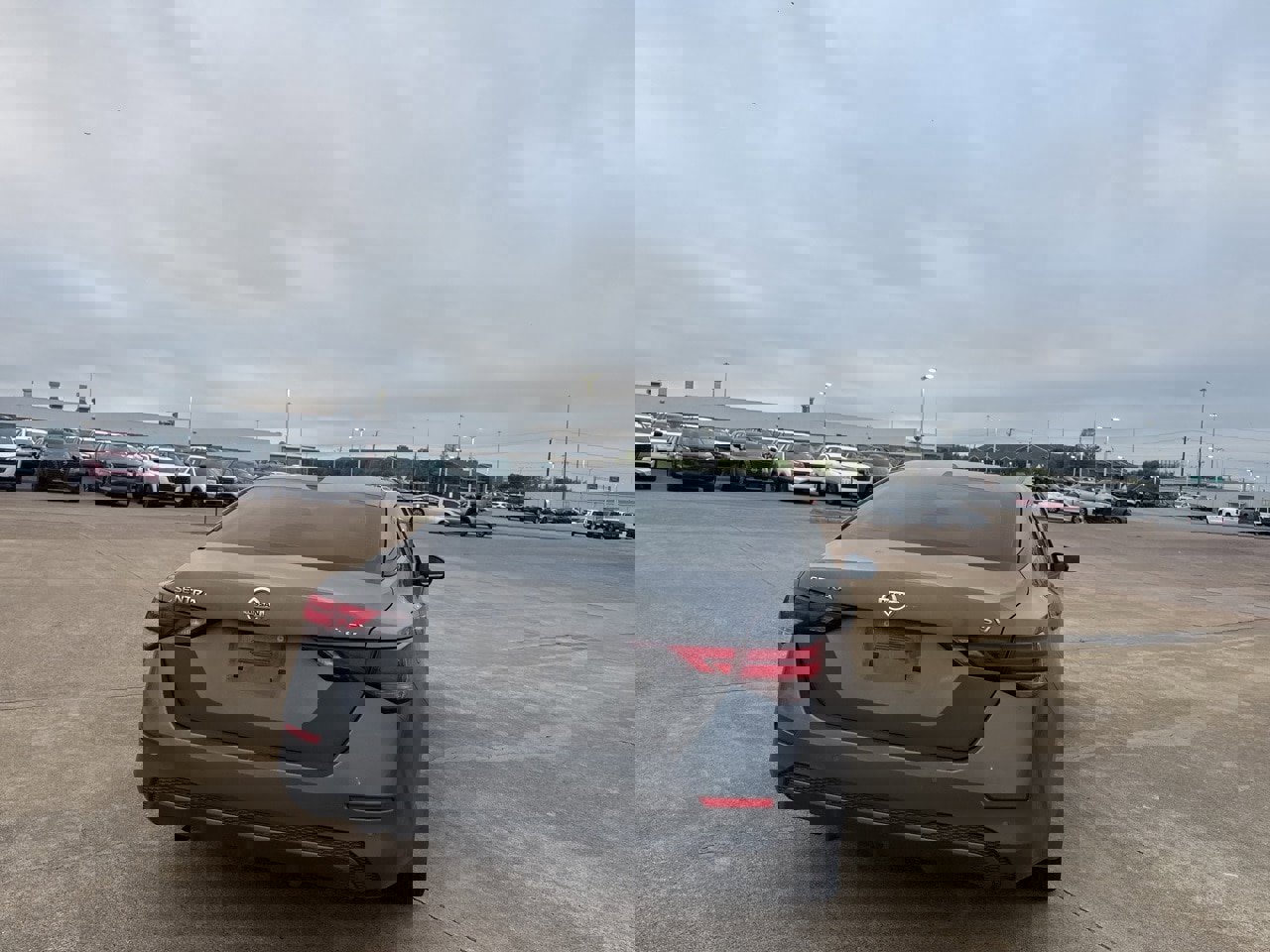 Used 2022 Nissan Sentra SV w/ SV Premium Package image 17