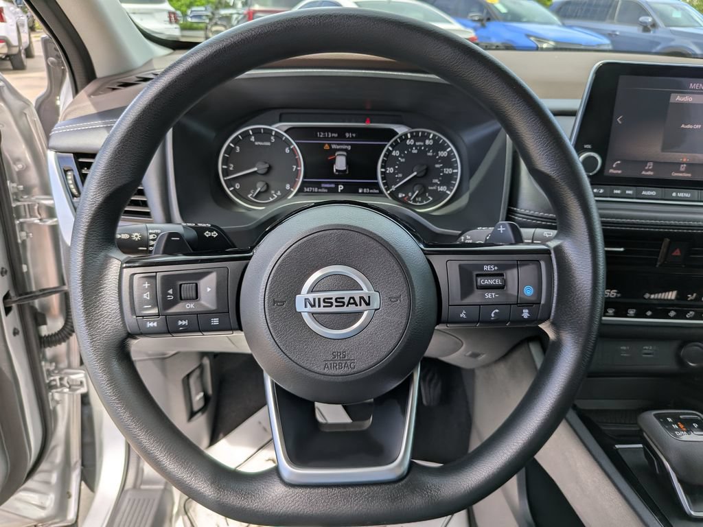 Used 2021 Nissan Rogue SV FWD image 29