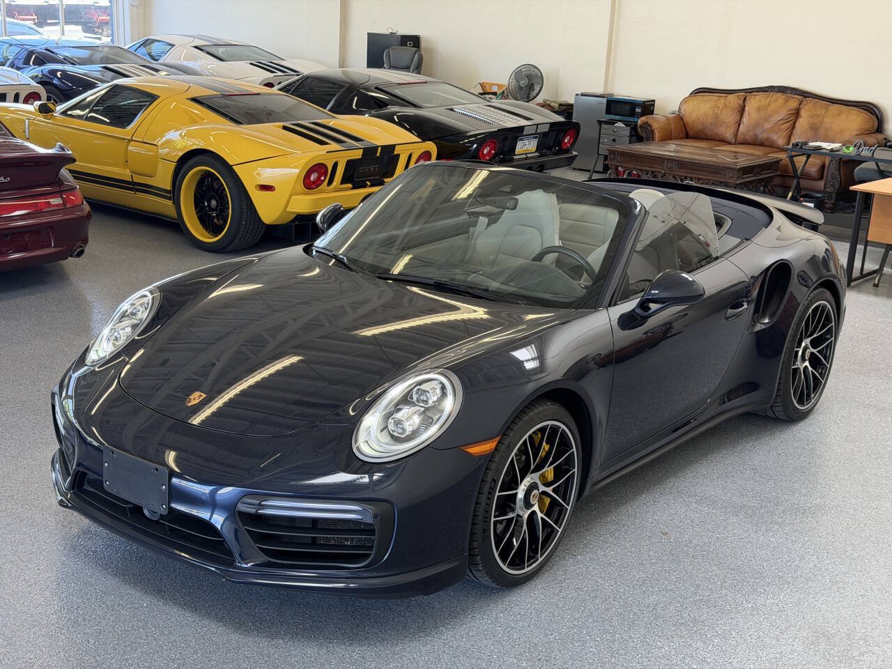 Used 2019 Porsche 911 Turbo S AWD/4WD image 6