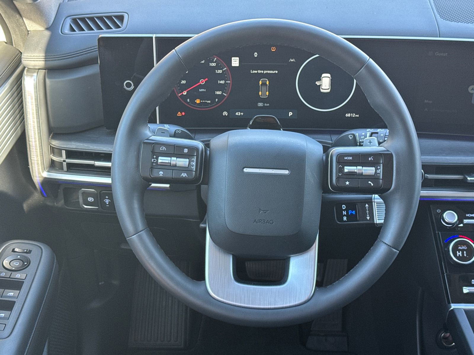 Used 2024 Hyundai Santa Fe Limited image 24